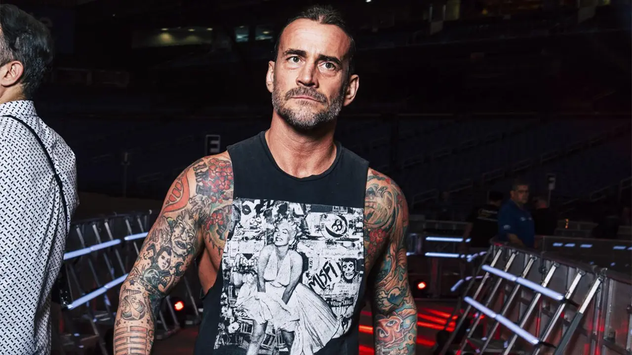 CM Punk назвал сроки восстановления после травмы трицепса