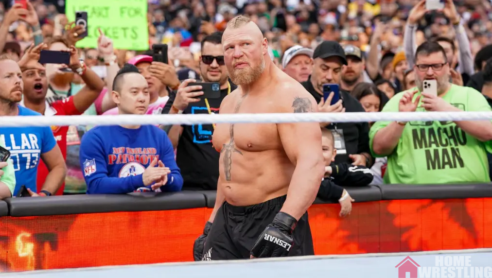 Трипл Эйч: Брок Леснар не ушел из WWE