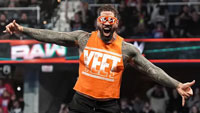 Почему Джей Усо проиграл чемпионат мира в тяжелом весе Гюнтеру на WWE