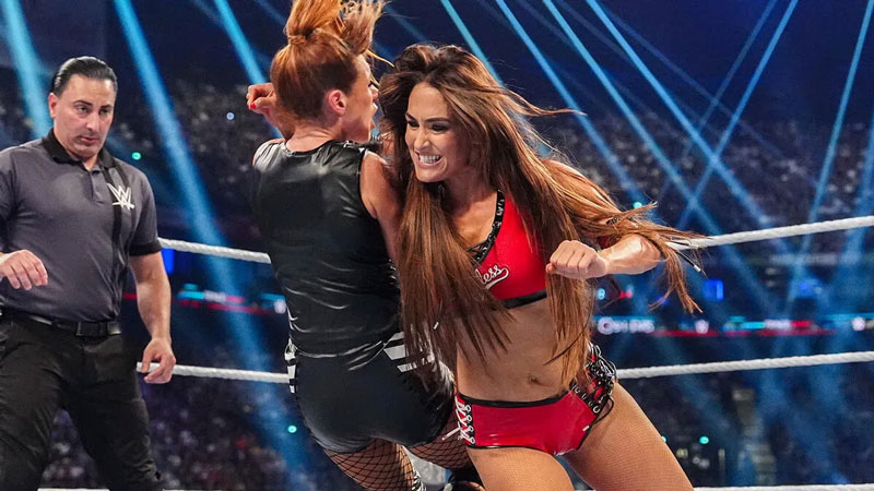 Реакция за кулисами WWE на матч Бекки Линч против Никки Беллы на Clash In Paris 2025