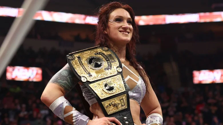 Женская чемпионка мира AEW Крис Стэтлендер обсудила возможность реванша против Мерседес Монэ